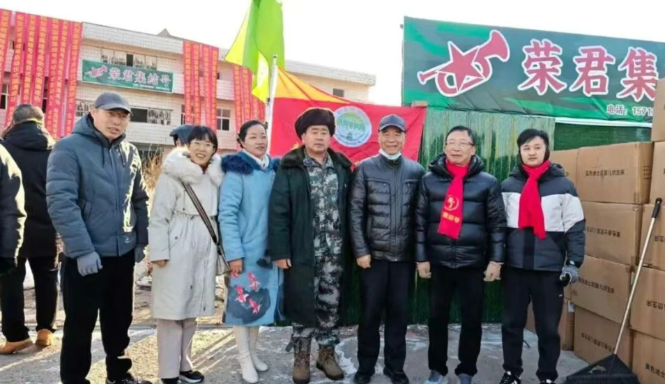 寒冬礪志，公益同行！  青島普利光威通信設備有限公司參加“衛生革命”公益行動，與老兵共筑愛心陣地